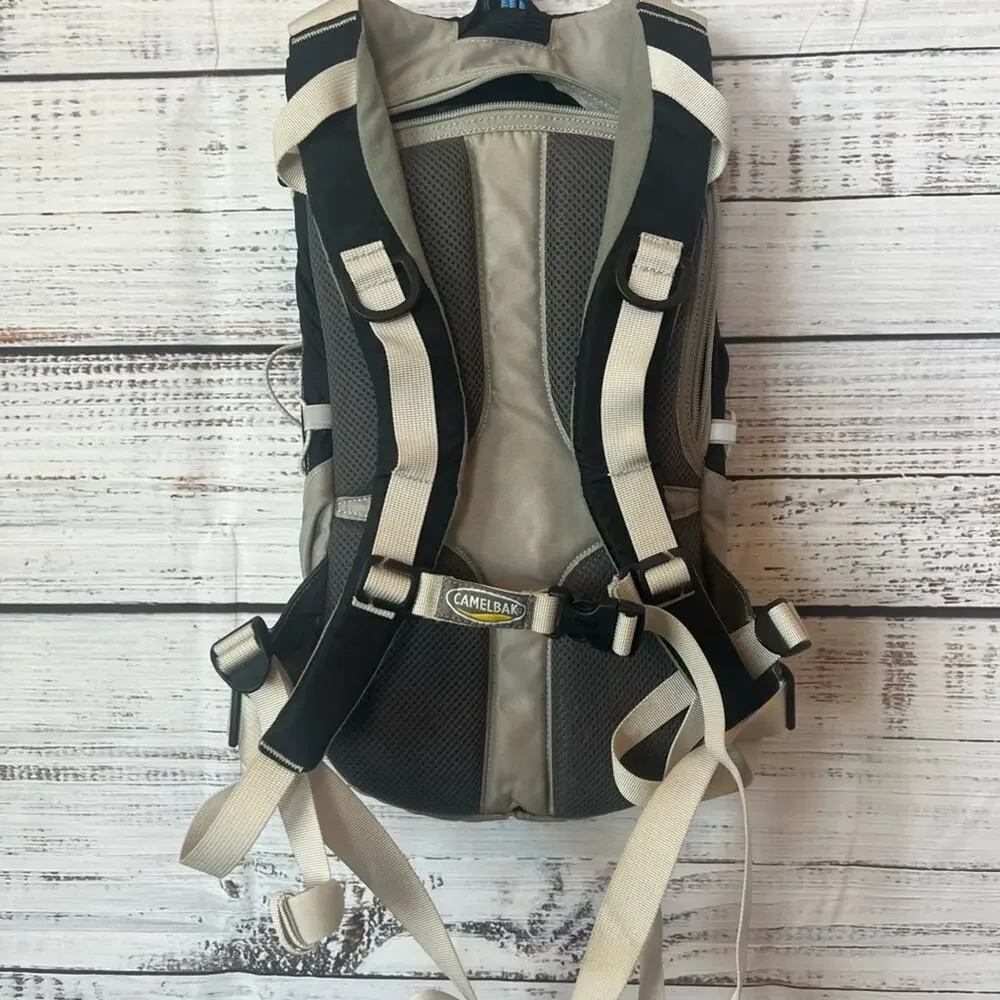 CAMELBAK-  Magic Hydration Backpack NO ACCESSORIES